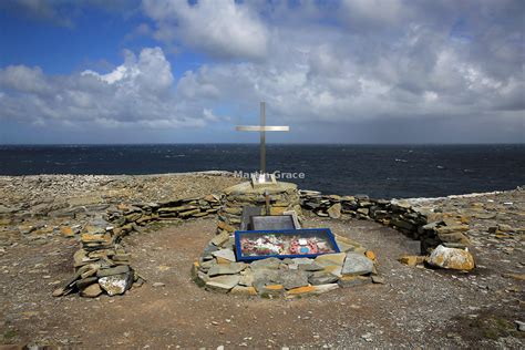 Martin Grace Photography | HMS Sheffield Memorial, Sea Lion Island, Falkland Islands