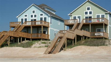 Beach House Rentals | Travel Channel