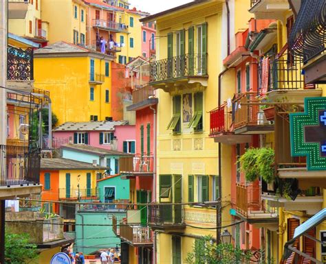 Houses of Cinque Terre | Smithsonian Photo Contest | Smithsonian Magazine