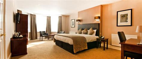 THE DURLEY DEAN HOTEL, Bournemouth | 1/2 Price with Hotel Direct