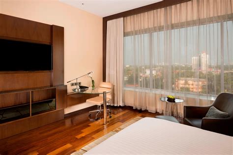 Kochi, India Hotel Suites - Kerala | Kochi Marriott Hotel