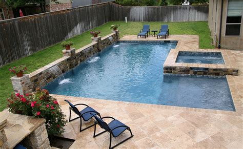 Portfolio geometric pools by Atlantis Pools & Spas Inc, Tulsa, Ok.