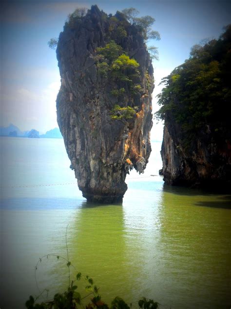 PHANG NGA BAY - VISITING ONE OF THE MOST ICONIC PLACES OF THAILAND AVOIDING THE TOURIST CROWD ...