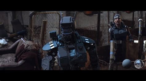 Watch: Sharlto Copley Playing Chappie in Impressive VFX Breakdown ...