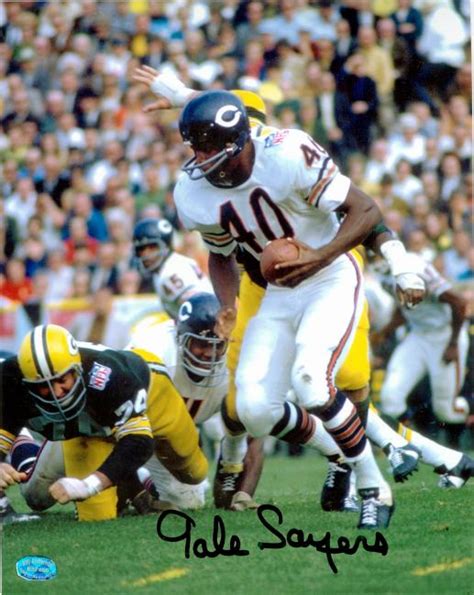 Gale Sayers autographed 8x10 Photo (Chicago Bears) Image #3