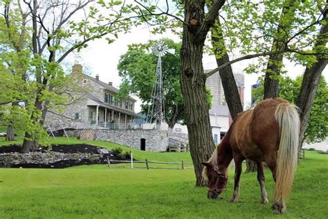 Stay Down on the Farm in Lancaster, PA | Discover Lancaster