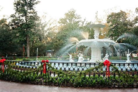 Where to Find the Best Savannah Christmas Lights - Savannah First-Timer ...