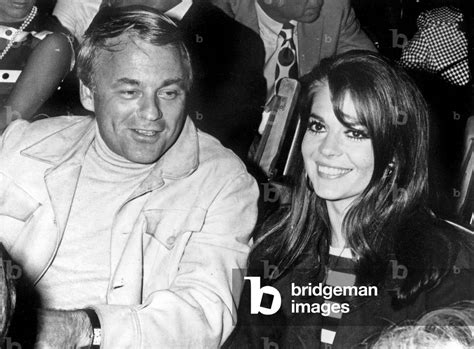 Image of Natalie Wood With her 2Nd Husband Richard Gregson May 31,