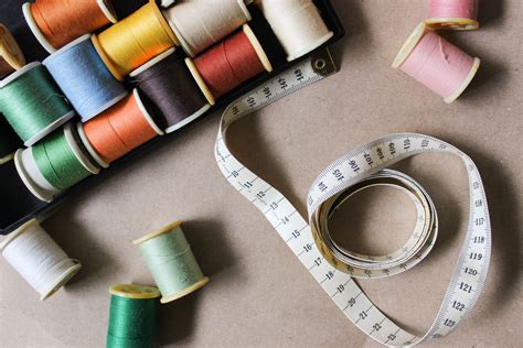 How to Choose Thread Color to Match Your Sewing Fabric