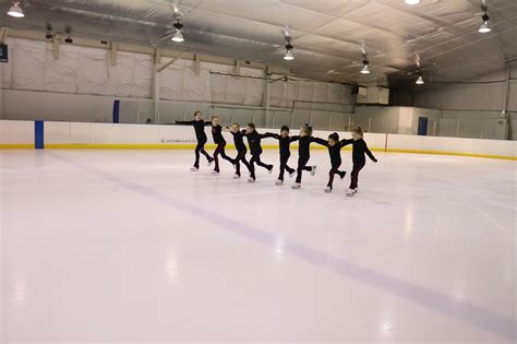 Ice Skating Rink Near Naperville | Have Fun at Rocket Ice!