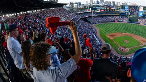 Atlanta Braves Mascot Name - Flip Flop Fly Ballin Yeah Err That S Just ...