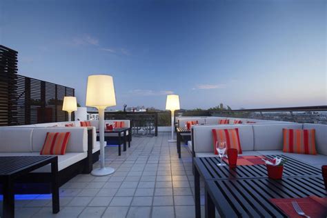 Novotel Hotel in Omonia, Athens | Greeka