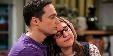 Big Bang Theory Star Explains Why Sheldon & Amy’s Relationship Works