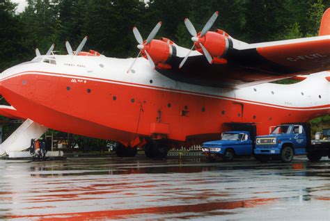 Martin Mars, Sproat Lake, BC May 1993 | Martin Mars on a rai… | Flickr