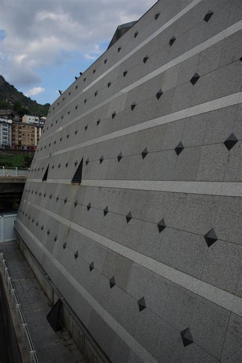 Caldea Baths (Escaldes-Engordany) | Structurae