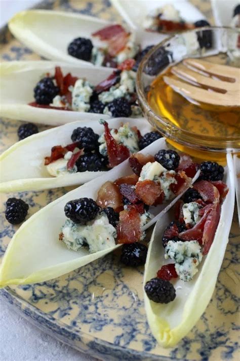 Blackberry and Blue Cheese Endive Appetizers | Endive appetizers, Appetizers, Appetizer recipes