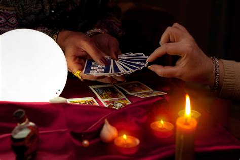 Tarot Readings - Tarot Reading Services - Divine Insight - Tarot Card ...