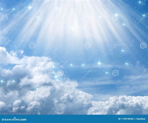 Fondo Angelical Divino Místico Con Los Rayos De La Luz Divinos Foto de archivo - Imagen de ...