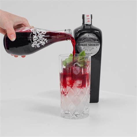 Buy Karma Drinks Organic Sparkling Blackcurrant Drink (300ml) | Cold ...