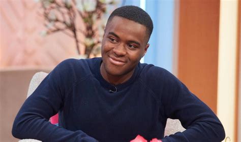 Who is Liam Charles dating? Bake Off star apologises to girlfriend Alexis