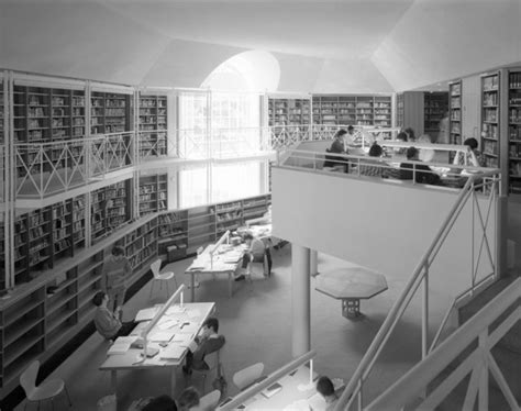 Clare College, Cambridge: library and music building | RIBA pix