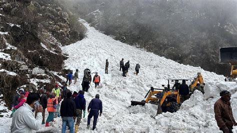 Sikkim avalanche live updates death toll Nathula border area tourists ...