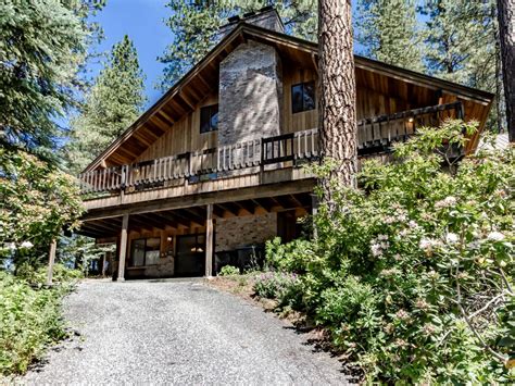 Riverside Cabin Rental in Colorful Leavenworth, Washington