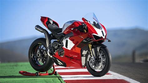 Foto Tertarik Punya Motor Kencang Ducati Panigale V4 R, Segini Harganya