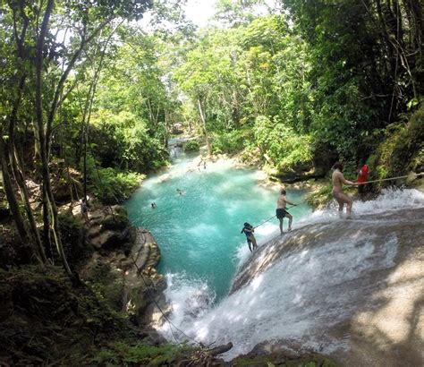 25 Incredibly Beautiful Photos of The Blue Hole Near Ocho Rios | I AM A JAMAICAN