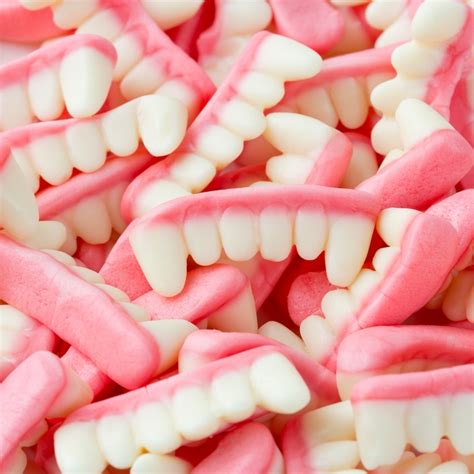 Vampire Teeth Gummy Candy, 2.2 lbs • Oh! Nuts®