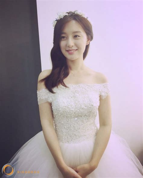 [Photos] Kim Ji-won in a wedding dress @ HanCinema :: The Korean Movie ...