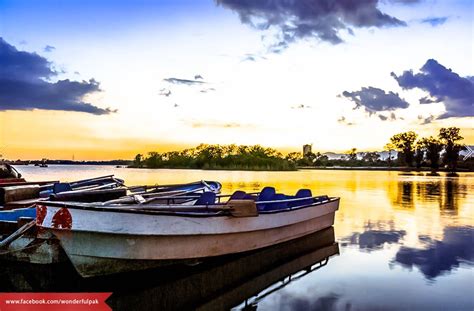 Rawal Lake, Islamabad, Pakistan Rawal Lake (Urdu: جھیل راول‎) in Pakistan is an artificial ...