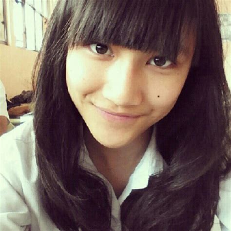 Frieska JKT48 disekolah | Galeri Foto JKT48