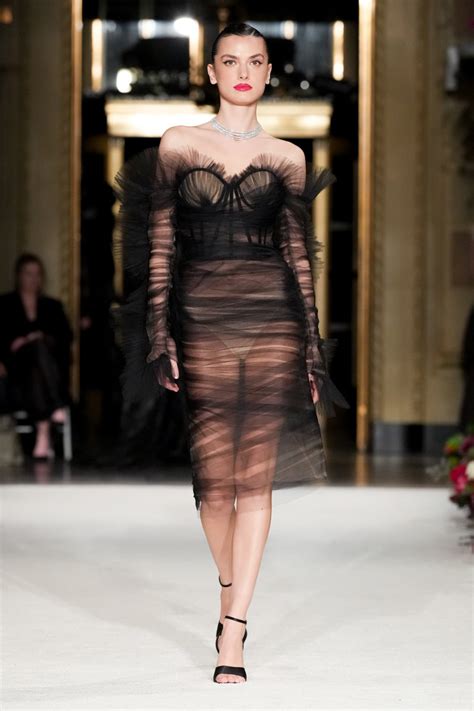 Christian Siriano Fall 2023 Collection - Fashionista