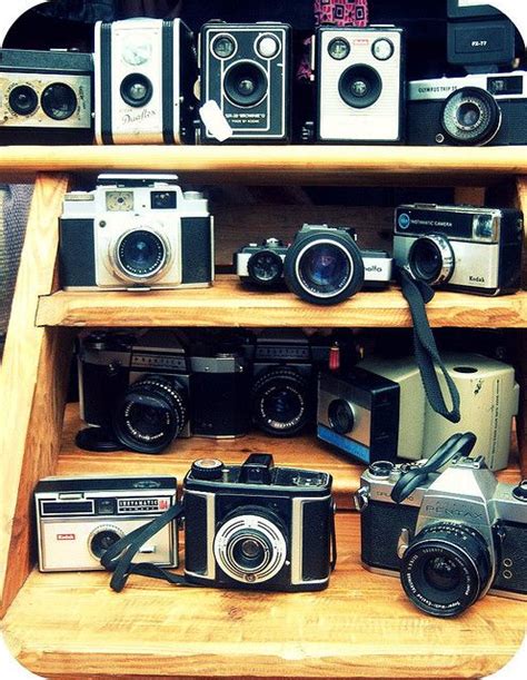 Collection of Cameras | Old cameras, Vintage cameras, Pictures of cameras