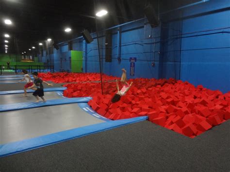 BOUNCE! Trampoline Sports Opens in Syosset, NY - The Mama Maven Blog