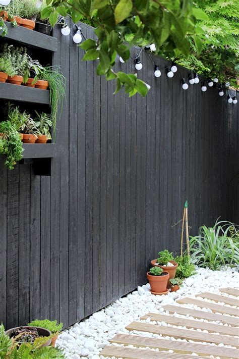 Black Garden Fences Design 7 – DECOREDO | Garden layout, Modern garden, Small garden design