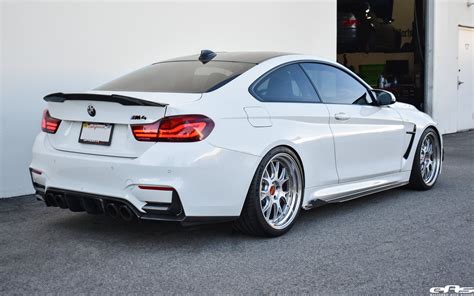 2020 Alpine White BMW M4 – EAS | MAXTUNCARS