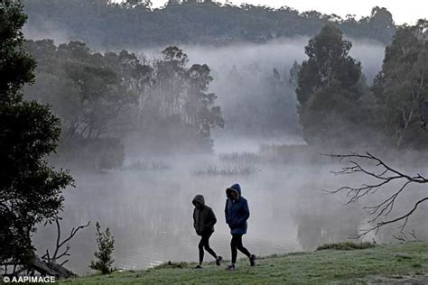 Amazing photo proves subzero temperatures are biting in Alice Springs ...