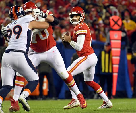 Broncos vs. Chiefs live blog recap: Real-time updates from Week 8 action