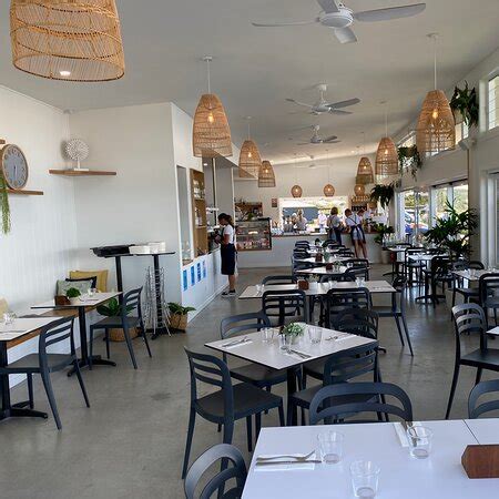 SHELLY BEACH CAFE, Ballina - Restaurant Reviews, Photos & Phone Number ...