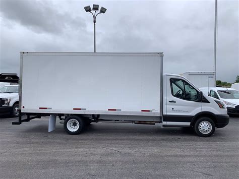 New 2019 Ford Transit Chassis RWD Box Truck