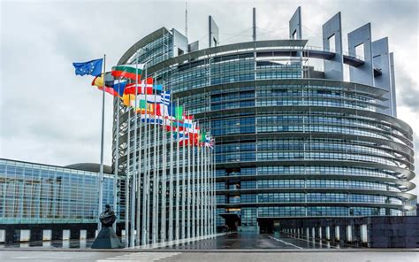 Parlamento Europeu aprova Artigo 13 de direitos autorais. E agora? - ILLUMINATI - A ELITE PERVERSA