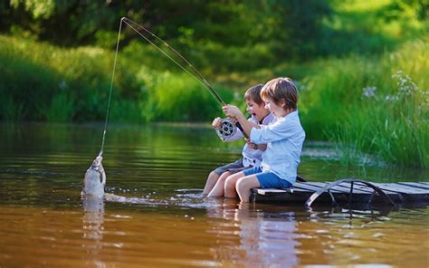 Hunting & Fishing - Wisconsin Deals, Coupons, Complete Trip & Travel ...