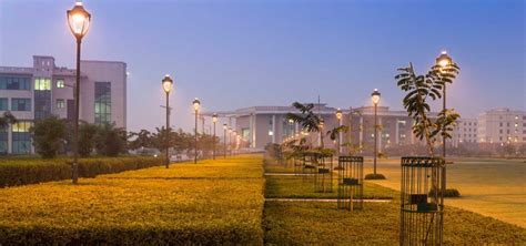 Explore Delhi’s Greenest Shiv Nadar University Campus -Eduswami