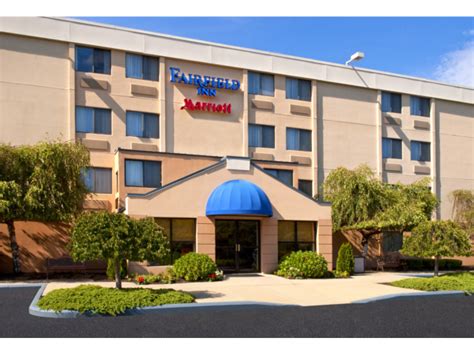 Visit NH : Fairfield Inn by Marriott Portsmouth