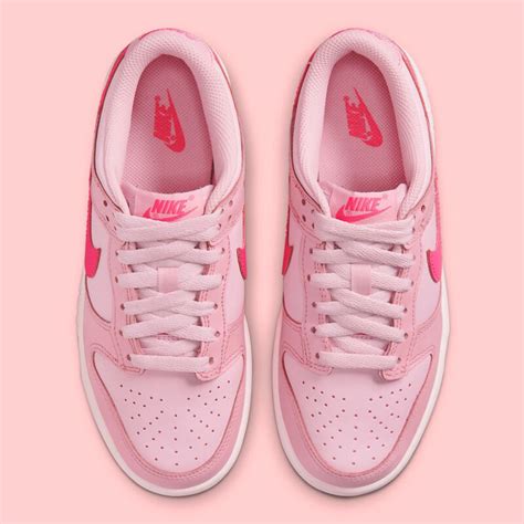 Nike Dunk Low 'Triple Pink' DH9765-600 - Pretty Kickz