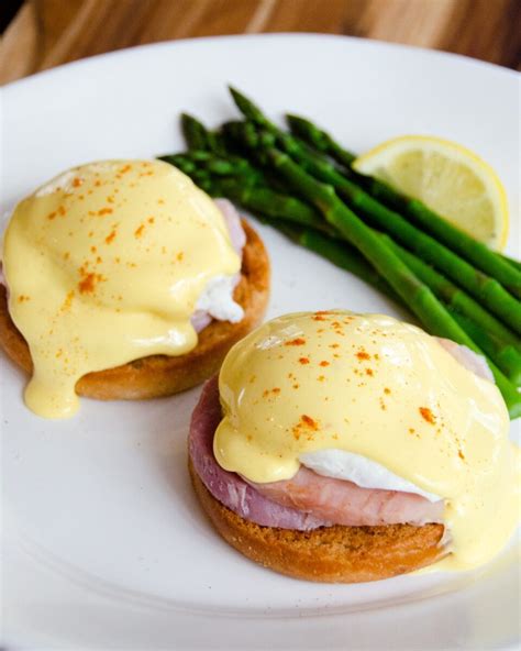 Hollandaise Sauce | Blue Jean Chef - Meredith Laurence