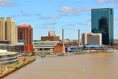 Downtown Toledo Ohio in April 2017 0063 Editorial Photography - Image of architecture, skyline ...