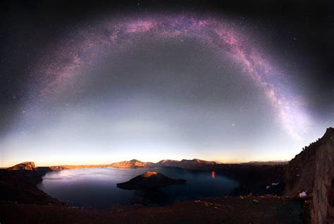 Stunning Night Sky over Crater Lake